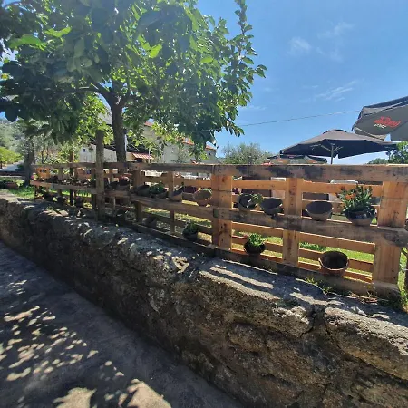 Οργανωμένο κάμπινγκ Estudio Belmonte (Castelo Branco)
